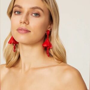 Oscar de la Renta Small Impatiens Floral Drop Clip-On Earrings - Cayenne Red